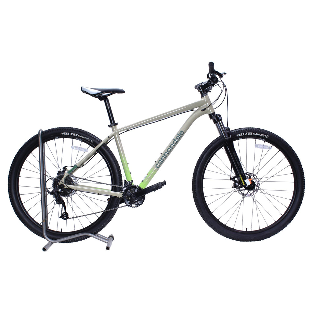 Cannondale マウンテンバイク 29 インチ Cannondale Trail 8 29