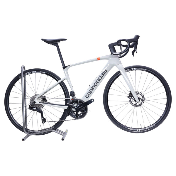 B-Grade Cannondale Synapse Carbon 4 Chalk 51cm 105 Di2 Disc Brake Road Bike