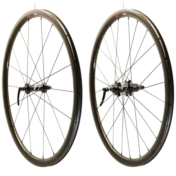 NOS Zipp 202 Firecrest Carbon Clincher Pair 10/11 Speed HG Body Black Decal