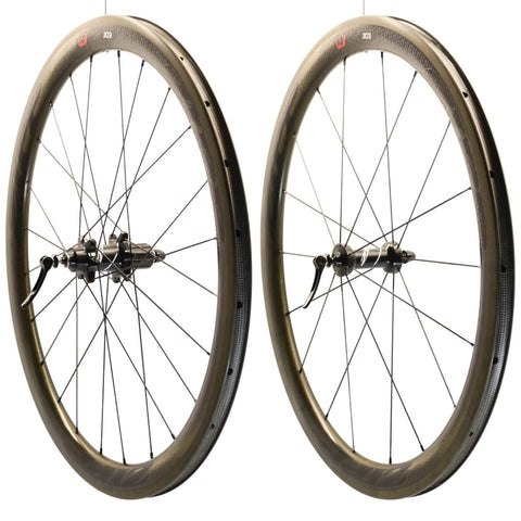NOS Zipp 303 Firecrest Carbon Clincher Pair 10/11 Speed HG Body Black Decal